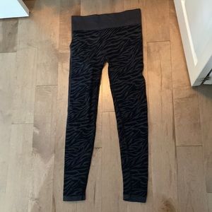 Ivivva cheetah print leggings